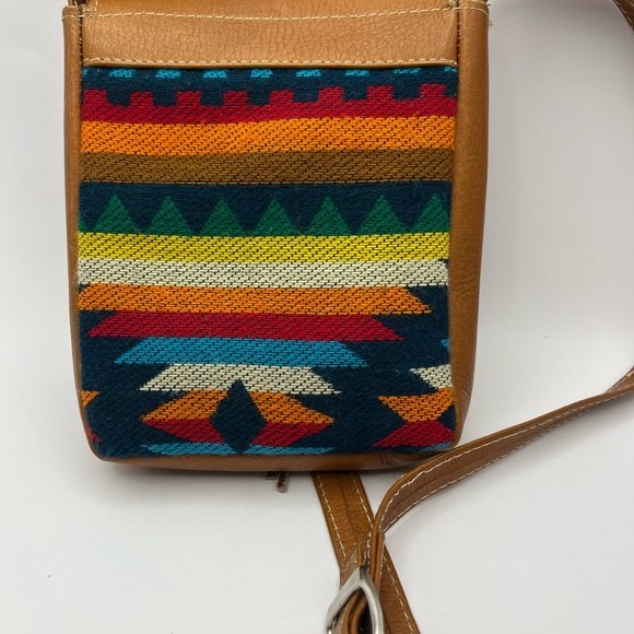 2448-HMT Equador Colorful Woven Wool & Brown Leather Crossbody Bag Preowned - Picture 6 of 8